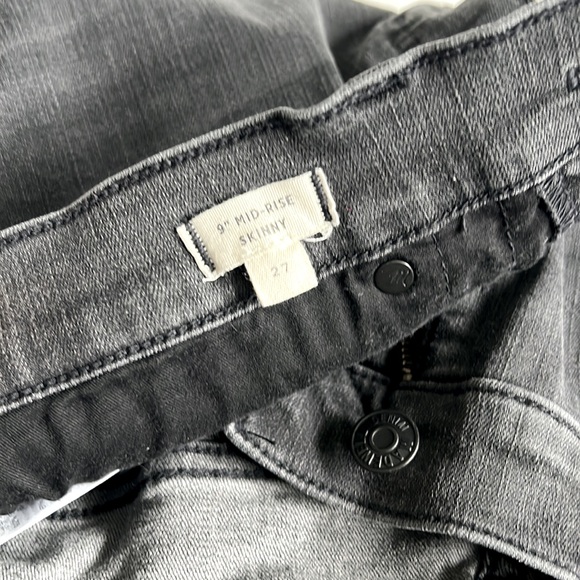 Madewell 9" Mid-Rise Skinny Jeans in Black Sea - Picture 12 of 13